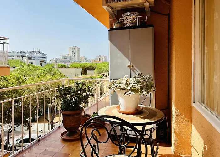 Ambient Costabravasi פלטחה ד'ארו